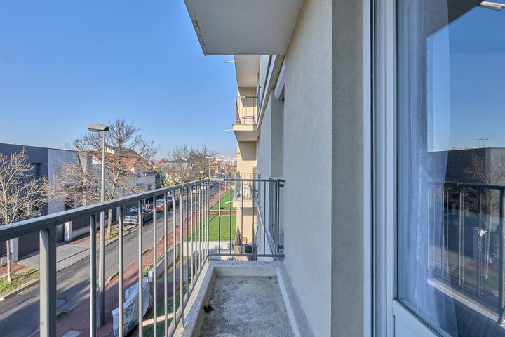 Ganze Wohnung, Ferienwohnung für 6 Personen mit Balkon in Créteil, Val-de-Marne
