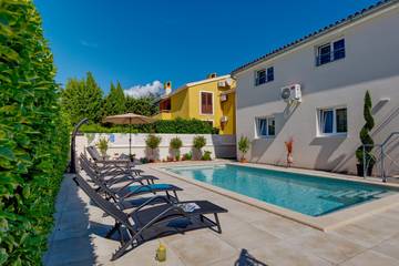 Villa für 8 Personen in Stinjan, Pula, Bild 4