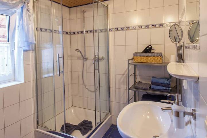 Bauernhof für 7 Personen, mit Garten und Balkon in Friedrichshafen