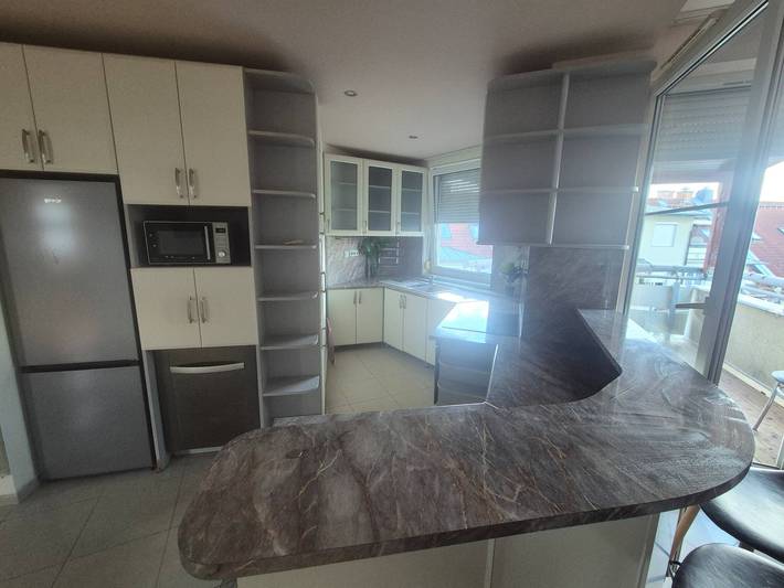 Ganze Wohnung, Quelle Apartment - 2Br Apartment mit privatem Gartenanschluss und Sauna in Ketschkemet, Kecskeméti járás