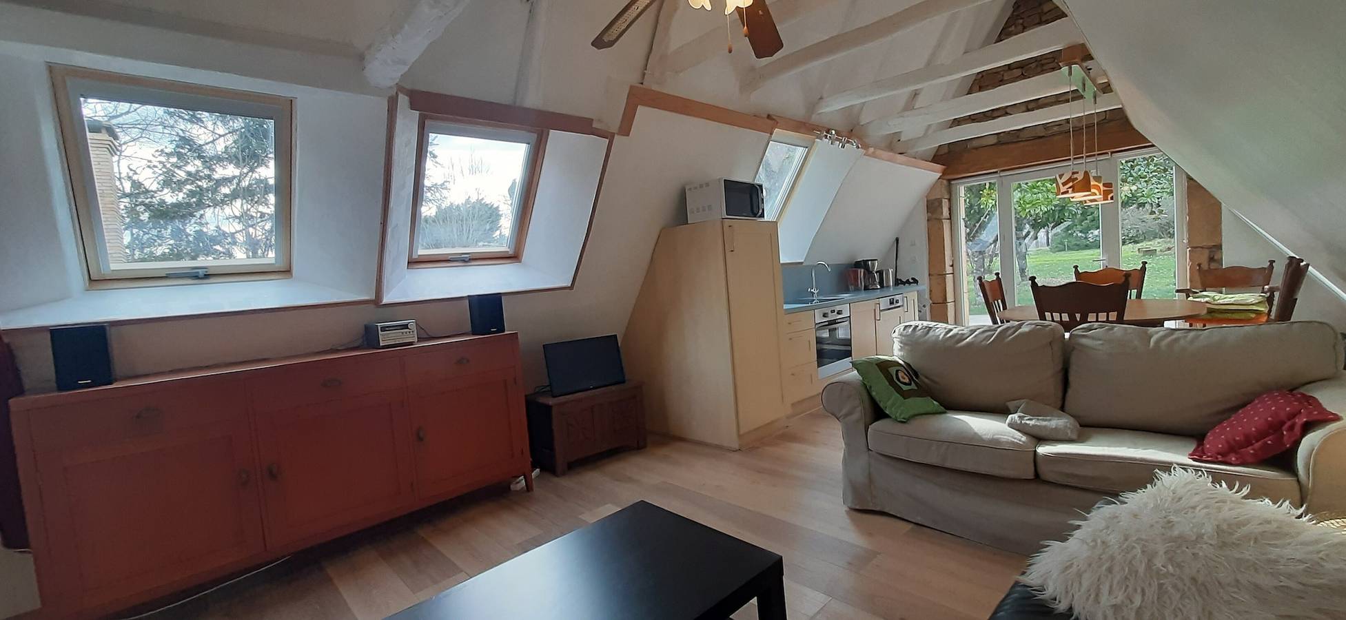 L'hirondelle – La Cipière Ferienhaus im Herzen des Périgord Noir in Peyzac-le-Moustier, Périgord Noir