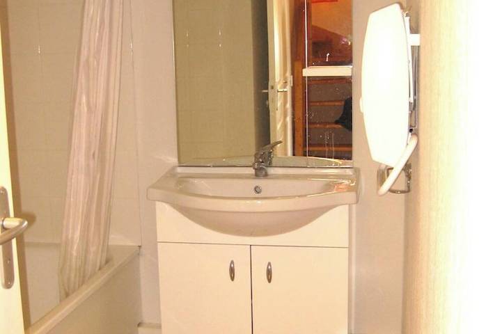 Gîte pour 5 personnes, avec terrasse à Gallargues-le-Montueux - 3