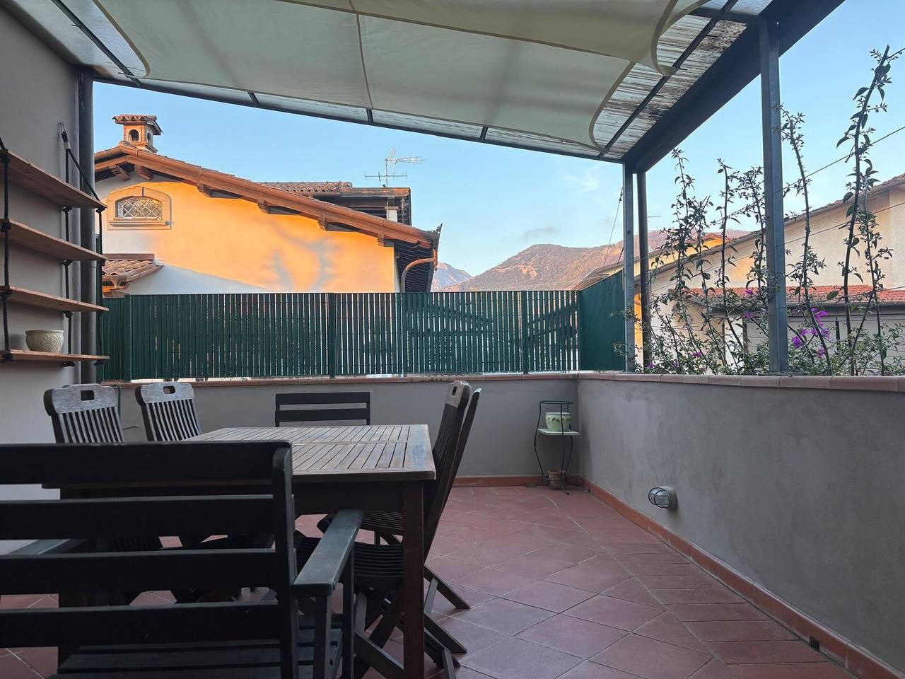 Maison de vacances « La Colombaia Dei Pagliai » avec terrasse privée, jardin et Wi-Fi in Seravezza, Riviera Italienne