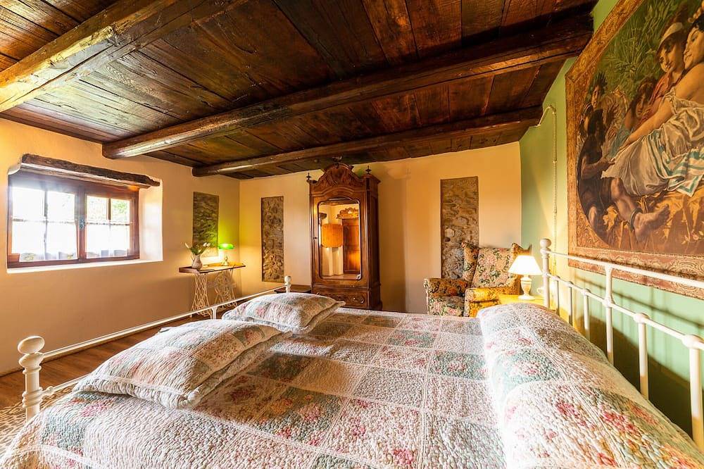 Leronche Antica Cascina, authentisches italienisches Häuschen nahe dem See in Montrigiasco, Arona Gemeinde