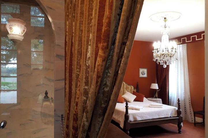 Location de vacances pour 14 personnes, avec piscine à Lencloître - 4