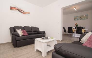 Vakantiehuis voor 12 Personen in Brna, Dalmatië, Afbeelding 3