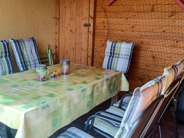 Ferienwohnung für 5 Personen, mit Terrasse und Garten in Benz - 4