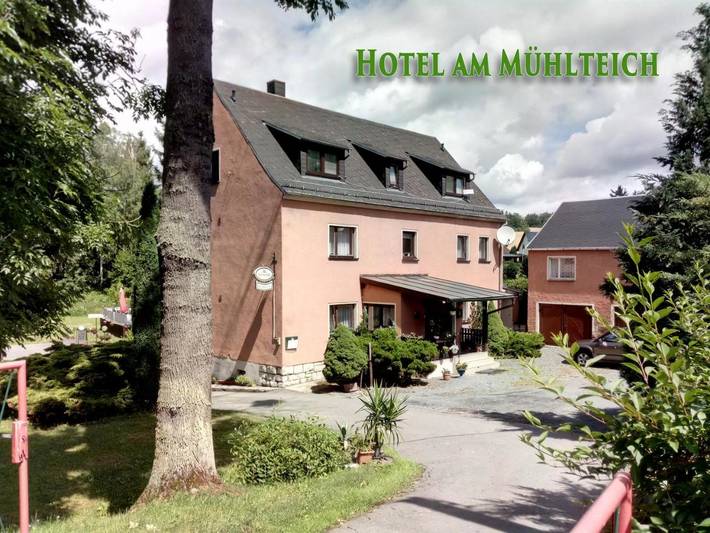 Hotel für 2 Personen, mit Terrasse und Garten in Oelsnitz