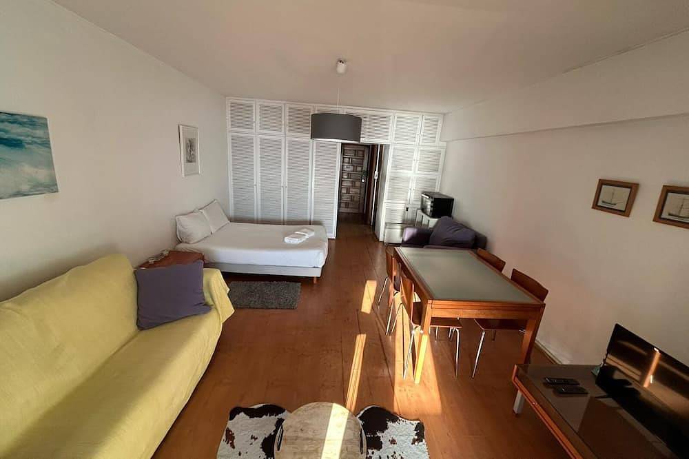 Ganze Wohnung, Apartment am Strand mit Pool und Parkplatz in Halbinsel von Setúbal