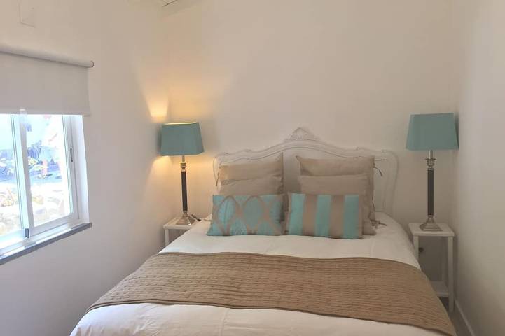 Apartamento De 2 Bdr A 10 Minutos A Pie De La Playa in Cascais e Estoril, Distrito de Lisboa