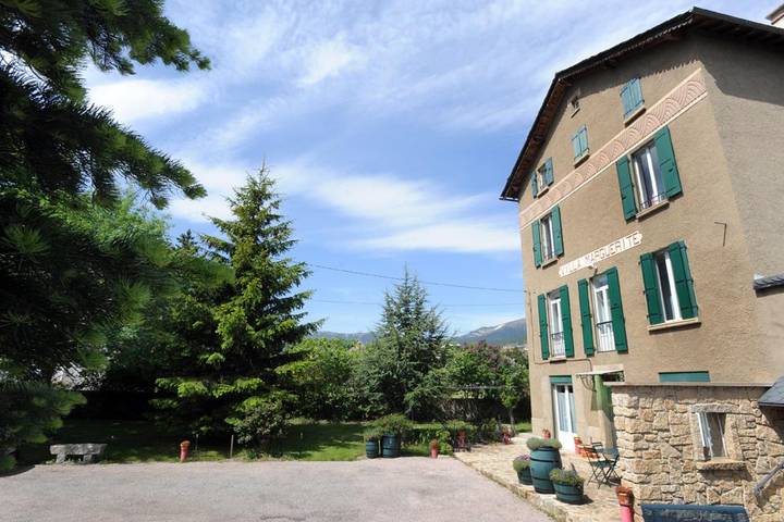 Saint louis in Formiguères, Parc naturel régional des Pyrénées catalanes