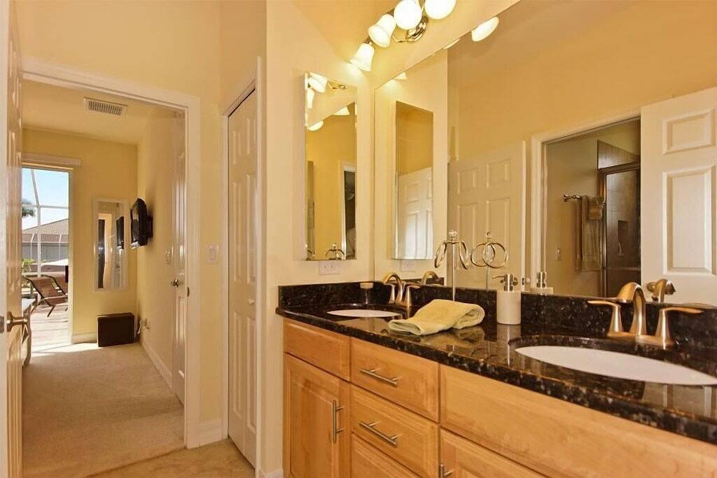Traumvilla Südausrichtung + Pool + Whirlpool - Meerzugang - Sw Cape Coral in Cape Coral, Southwest Florida