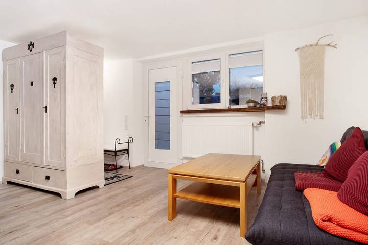 Hel lejlighed, Holiday Apartment 'Carpe Diem' with Private Terrace and Wi-Fi in Altshausen, Region Bodensee-Oberschwaben