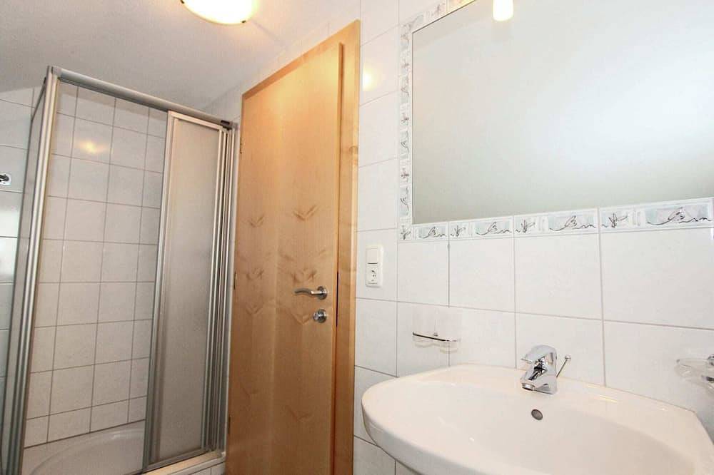 Geheel appartement, Chalet in Fiss bij Skiliften in Fiss, Serfaus-Fiss-Ladis