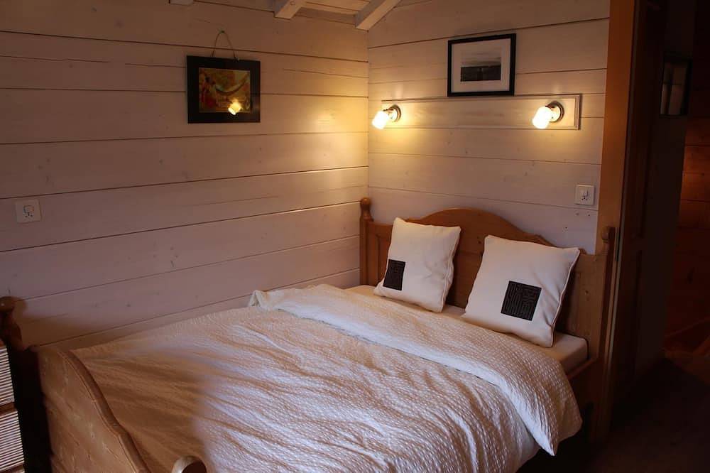 Chalet avec sauna, confortable pour 4 personnes : 1er étage : salon avec cheminée - Tv/Dvd - accès i in Grimentz, Anniviers