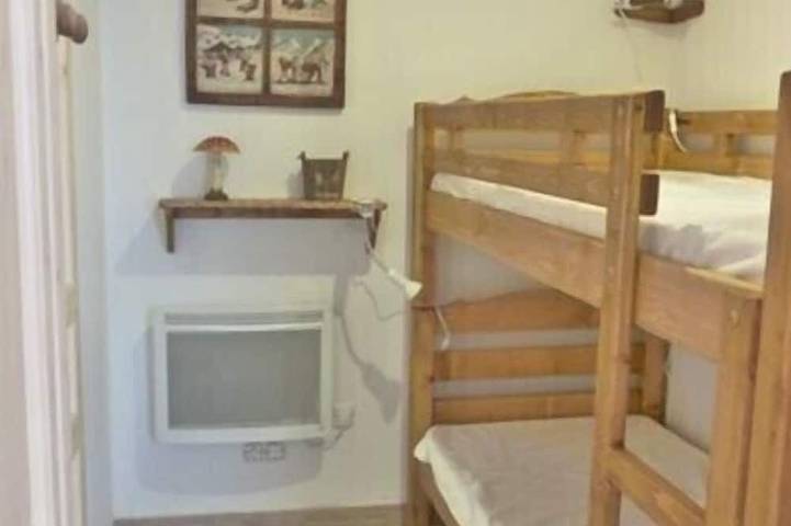 Chalet pour 8 personnes, avec balcon et jacuzzi dans Le Lioran - 4