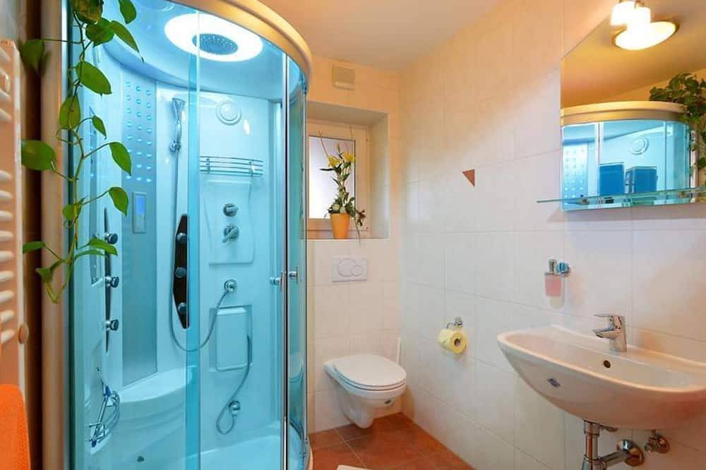 Geheel appartement, Apartment \"Private Wellness\" - Holiday home Ab in Söll, Kaisergebirge