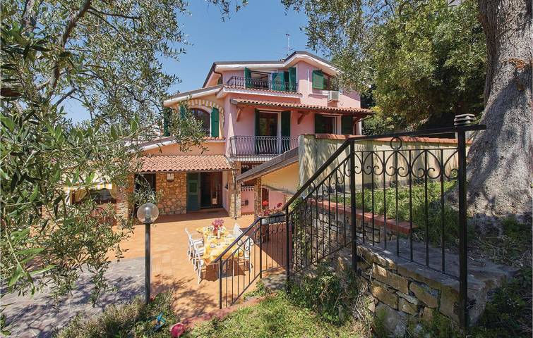 Ferienhaus mit Meerblick für 9 Personen, mit Garten und Pool in Imperia - 2