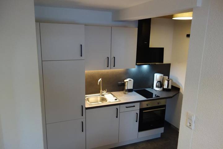 Ferienwohnung für 3 Personen, mit Balkon und Terrasse sowie Garten und Ausblick in Niederthai - 2