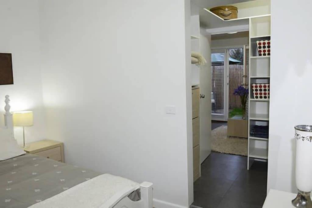 Holiday Home for 4 People in Ballarat