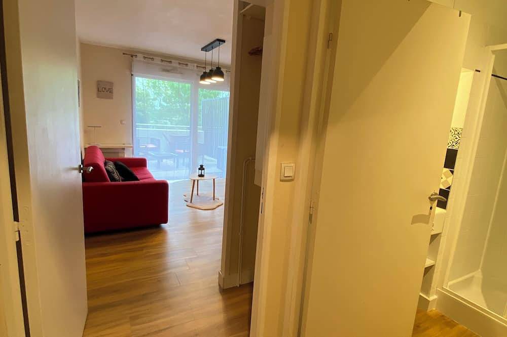 Entire apartment, Cosy, bright studio 5 minutes from the beach in Aytré, La Rochelle region