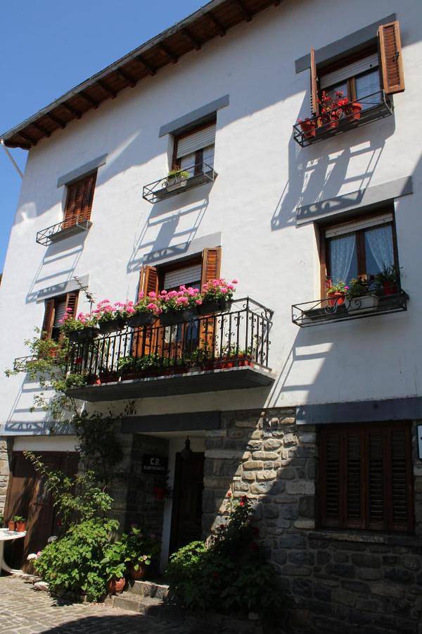 Casa rural para 2 personas, con Vistas en Valle de Roncal
