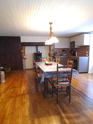 Gîte pour 6 personnes, avec sauna et jardin, animaux acceptés à Meymac