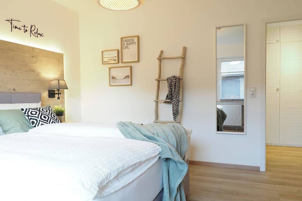 Ganze Wohnung, Neu! \"Skandi-Lounge\" - Naturnah, mit Glasfaser-Internet, Wallbox und Terrasse in Heerstedt, Beverstedt
