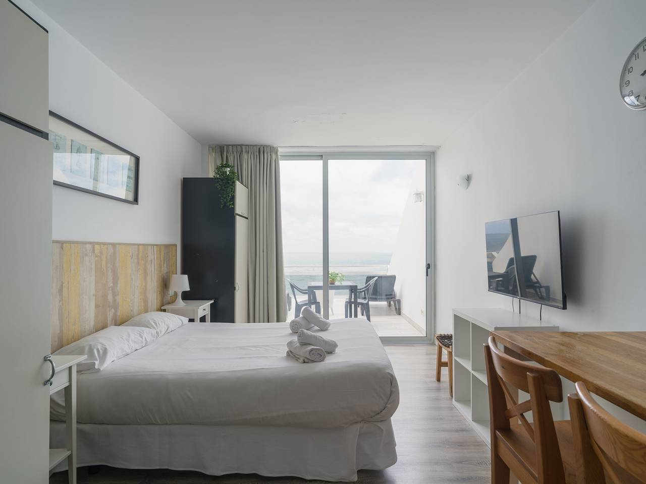 Estudio entero, Great terrace sea views By Canariasgetaway in Las Palmas de Gran Canaria Centre, Las Palmas de Gran Canaria