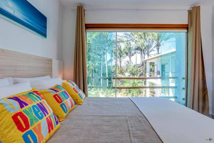 Casas e apartamentos de temporada para 2 pessoas, com vista e balcão e ainda jardim em Maraú