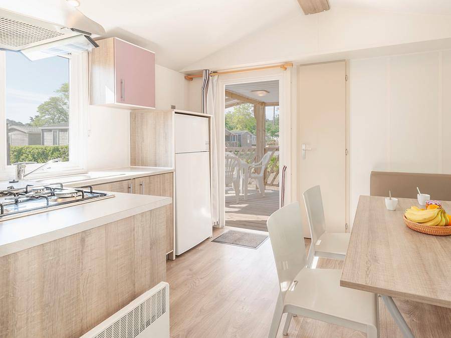 Camping Méditerranée Plage - Mobilheim 6 personen - Homair Mobilheime auf dem Camping de la Méditerranée Comfort | 3 Zi. | 6 Pers. | Einfache Terrasse in Portiragnes Plage, Vias