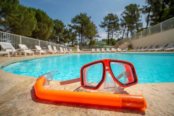 Mobil home pour 2 personnes, avec Bassin pour enfant et Piscine dans le Vaucluse - 4