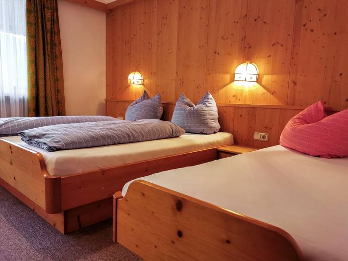 Ferienhaus für 24 Personen, mit Garten und Balkon in Strass im Zillertal - 3