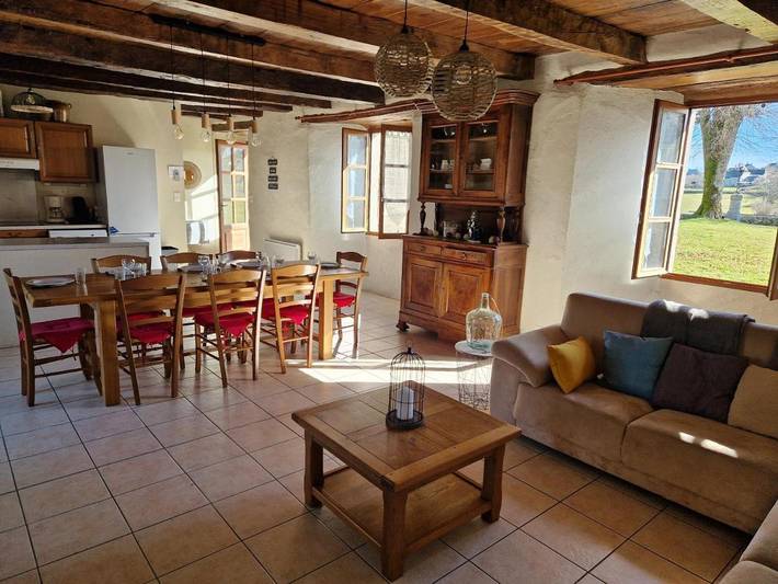 Location de vacances pour 8 personnes, avec jardin et terrasse, animaux acceptés dans Lac de Maury - 3