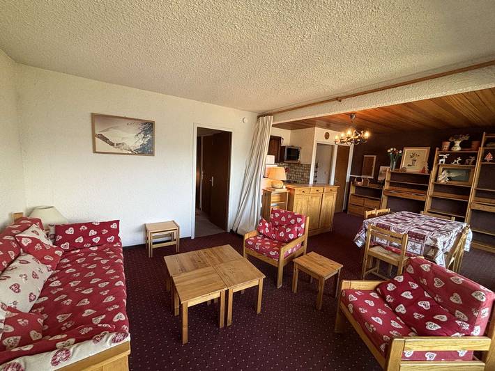 Ganze Wohnung, 2-Zimmer-Kabinenwohnung an der Piste mit Aufzug - Auris en Oisans in Auris, Nationalpark Écrins
