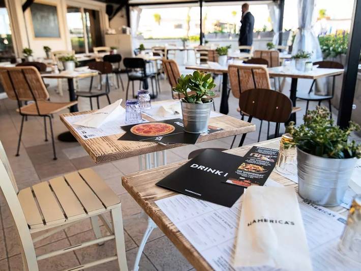 Camping für 6 Personen, mit Terrasse, mit Haustier in Emilia-Romagna - 4