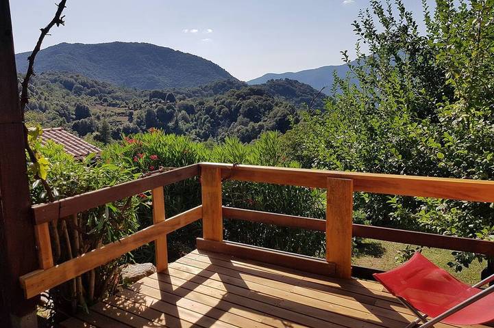 Location de vacances pour 4 personnes, avec jardin à Zicavo - 2