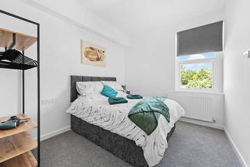 Apartment for 4 People in Worcester, Worcestershire, Photo 2