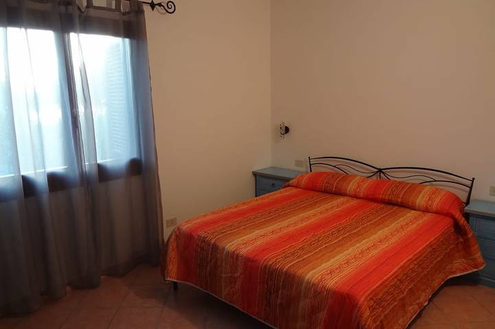 Casa con giardino a 100 m dal mare in Baia Sant'Anna, Budoni