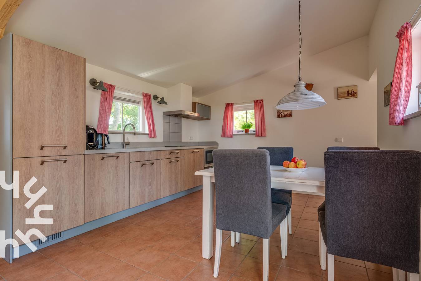 Cosy 4-person holiday home with spacious garden in Grijpskerke in Grijpskerke, Walcheren