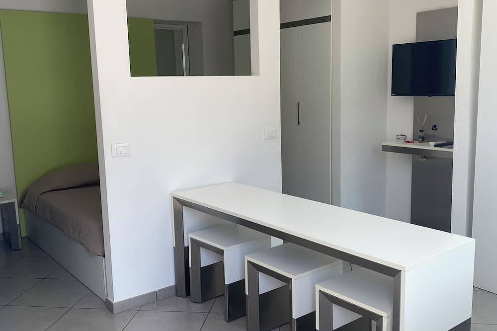 Ganze Wohnung, Das ruhige Dorf zwischen Rom und Ciampino in Albano Laziale, Rom Provinz