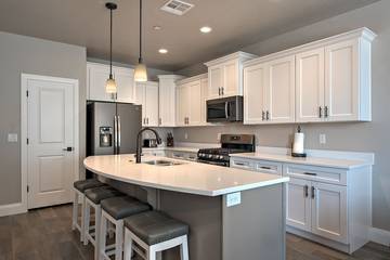 Vacation House for 20 Guests in Hurricane, Zion National Park, Picture 3