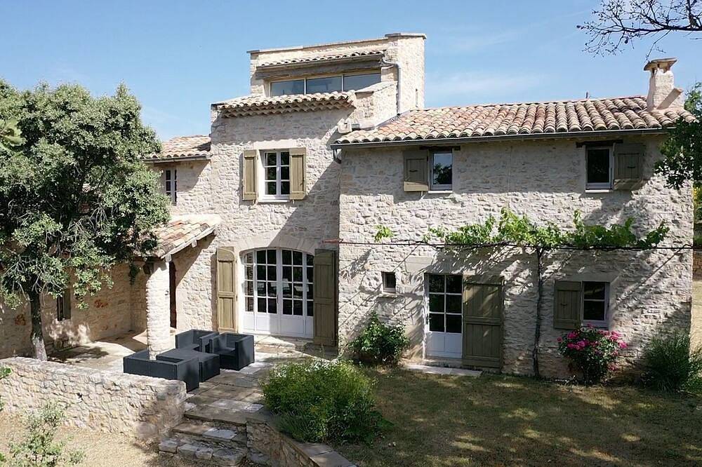 Renoviertes Bauernhaus aus Stein mit typisch provenzalischem Charme, privatem Pool in Reillanne, Regionaler Naturpark Luberon