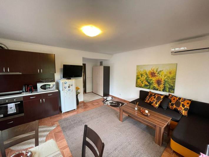 Appartement entier, Wohnung in einer engen und ruhigen Anlage in Aheloy, Pomorié