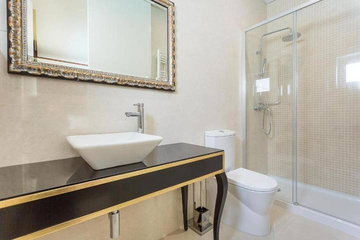 Gîte pour 2 personnes, avec terrasse et piscine dans Costa Nova - 4