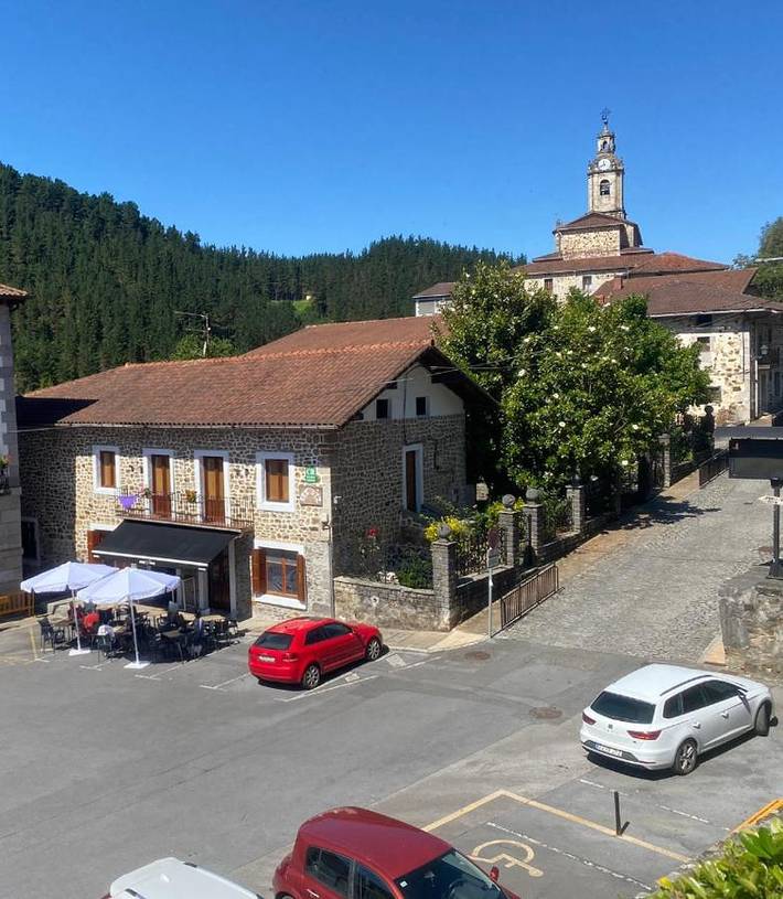 Ferienwohnung für 8 Personen, mit Ausblick und Terrasse - 1