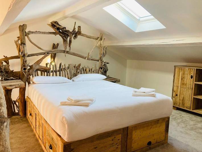 Chambre d’hôte pour 3 personnes, avec jardin et jacuzzi à Saintes-Maries-de-la-Mer - 4