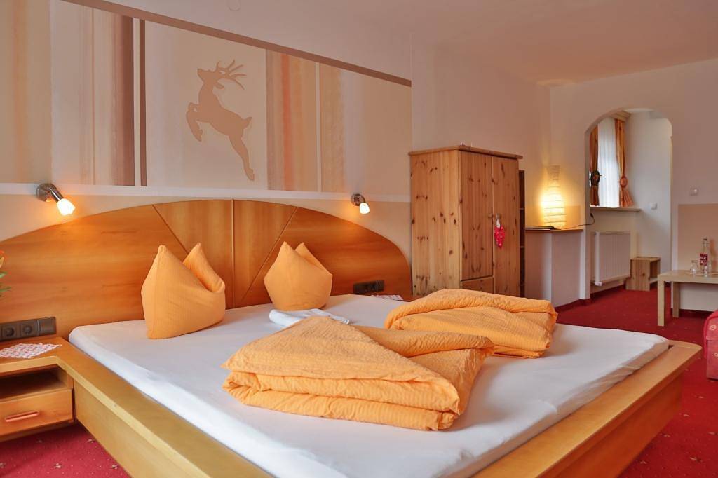 Ganze Ferienwohnung, Apartement Enzian in Sautens, Ötztal