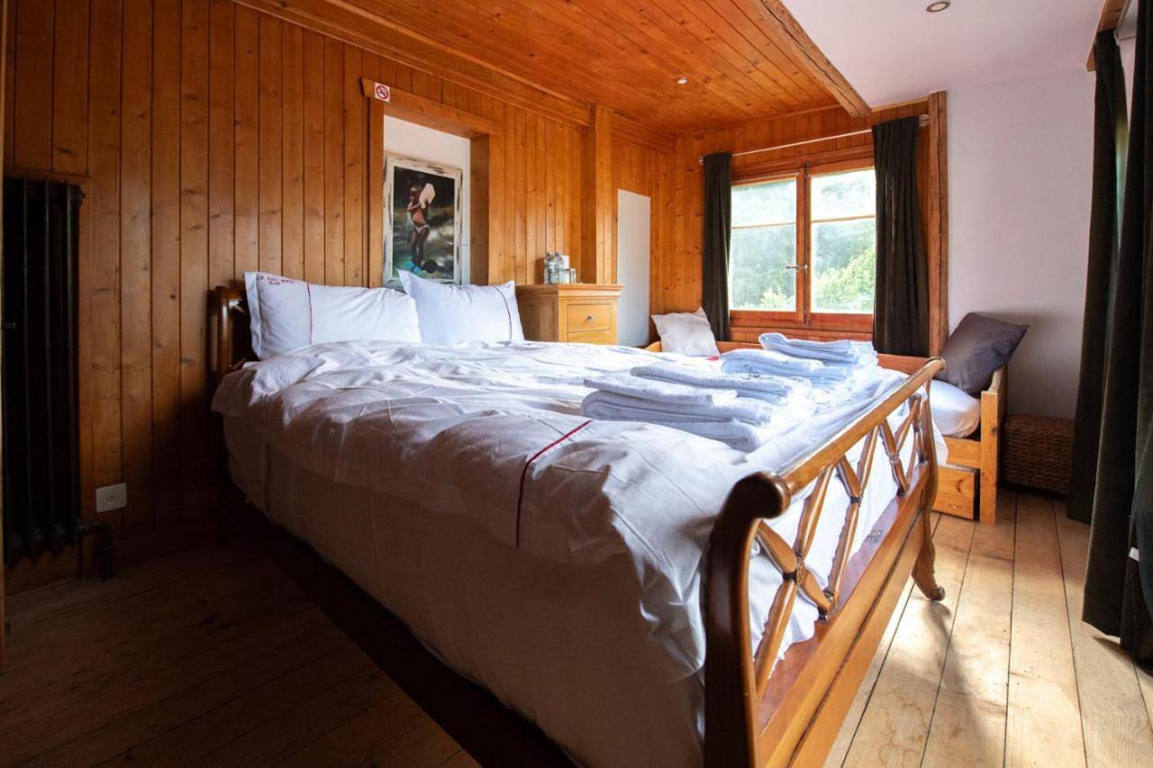 Standard Double Room with Shared Bathroom in Gryon, Alpes Vaudoises
