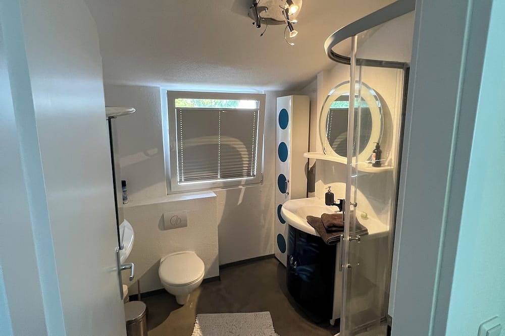 Auszeit am Ems Jade Kanal in Sande, Nordseeküste